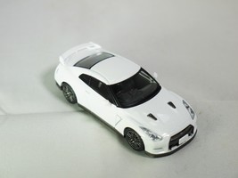 Takara Tomy Tomica Limited Tomytec Nissan GT-R Premium Edition LV-N116b White - £39.33 GBP