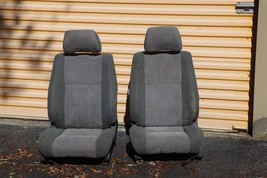 90-92 Toyota 4Runner 2Dr & 89-95 Pickup Front Folding Buckets Seats L&R