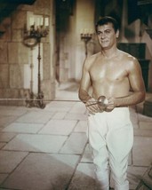 Tony Curtis bare chested beefcake holding sword  1965 The Great Race 8x10 photo - £7.67 GBP