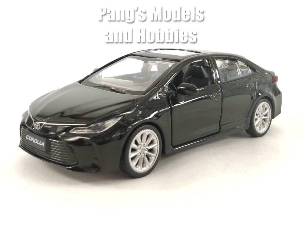 4.5 inch 2018 Toyota Corolla Hybrid 1/43 Scale Diecast Model by Showcast... - $14.84