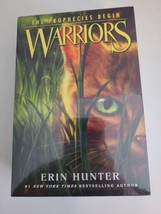 Warriors Paperback Book Lot of 3 by Erin Hunter  New In Box Sealed - £11.98 GBP