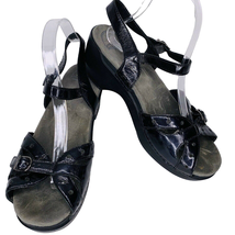 Dansko Sandals Black Patent Sissy 41 Open Toe 2 1/4&quot; Heel Adjustable 10.... - £31.06 GBP