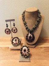 Opihi Shell &amp; Green Mongo Shell Jewel Set,Polynesian Jewels,Hawaiian Wear,Shells - £79.92 GBP