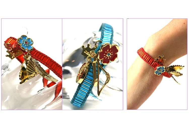 DISNEY COUTURE POCAHONTAS RED BEAD HEAD DRESS/FEATHER CHARMS BRACELET**RARE!!! - $39.99