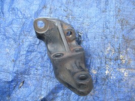 90-93 Acura Integra GSR B17A1 driver engine mount post bracket OEM VTEC ... - $129.99