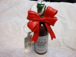 Hallmark &quot;Holiday Cheer Ribboned Wine Bottle&quot; 2022 NEW Ornament - $272.64 MXN
