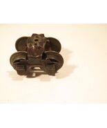 LIONEL PART - PRE-WAR ORIGINAL FREIGHT CAR TRUCK- BLACK- NO STUB- SR123 - $11.31 CAD