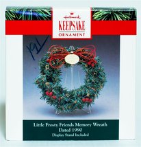 Hallmark Keepsake Ornament 1990 Frosty Friends Memory Wreath - £5.41 GBP