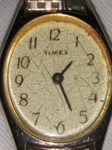 LADIES VINTAGE TIMEX INDIGLO METAL STRETCHY BAND WRIST WATCH - $88.40 CAD