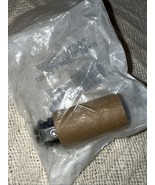 Part number 77853 candelabra paper socket - $4.03 CAD