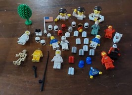 Lego Vintage Space Station Minifigures Flag Tree Oxygen Tanks Lot 1970-1990 - £72.99 GBP