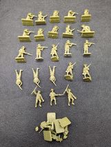 (23) Miniatures 1/72 Scale Infantry Holding Rifles +Broken Bits - $8.31