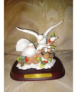 Wellington Collection Doves Statue Stand Holly 6.5&quot;x7&quot; With Base Ceramic... - £34.95 GBP