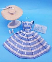 VINTAGE BARBIE SUBURBAN SHOPPER WITH HAT!! WOW, BEAUTIFUL! - £51.12 GBP