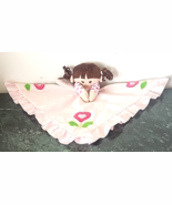 Cracker Barrell Girl Doll Lovey Pink Heart Flower Satin Rattle Brown Hai... - €12,79 EUR