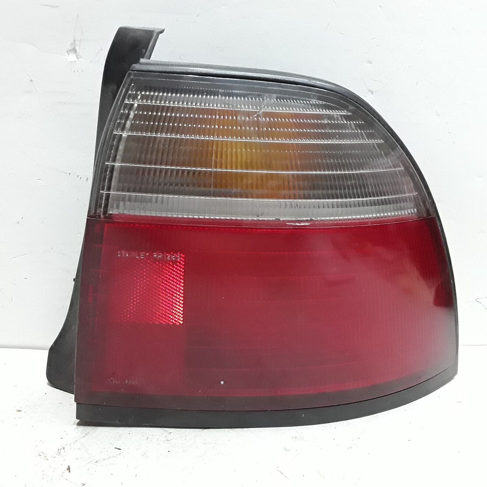 Primary image for 96 97 Honda Accord right passenger side tail light assembly OEM