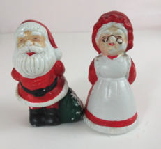 Vintage Santa &amp; Mrs. Claus Christmas Salt &amp; Pepper Shakers - $9.69