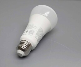 Philips Hue  562982 White and Color Ambiance 100W A21 LED Smart Bulb image 3