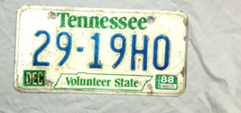 Classic United States Tennessee 1988 Passenger License Plate 29-19H0 - $5.89