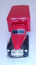 Liberty Classics, 1942 Chevrolet Box Truck, Thrift Market - $245.88 MXN