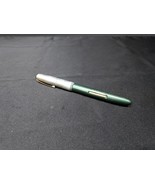 Vintage Wearever Fountain Pen Green And Silver - $13.53