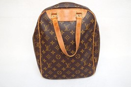 Authentic Louis Vuitton Large Hand Bag 202302218 - £717.62 GBP