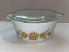 Vintage Pyrex Butterfly White Gold 1.5 Pint Round Casserole Baking Dish With Lid - £16.63 GBP