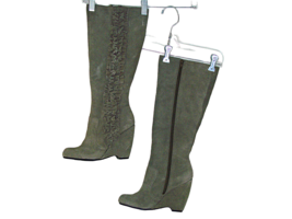 Mia Womens Giovanna Wedge Heel Knee High Boots Taupe Suede Leather Zip Up Sz 7M - £23.49 GBP