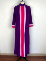 Vintage Vanity Fair Womens Purple Velour Robe Size 8 Maxi 3/4 Zip Lounge Wear - £27.18 GBP