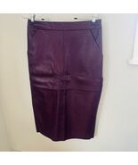 Express Faux Leather Knee Length Pencil Skirt, Burgundy, Size 6, NWT - $1,284.86 MXN