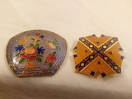 (2) Vintage Cloisonne Enamel Butterfly/ Floral &amp; Scalloped Cross Brooch/ Pin - £16.25 GBP