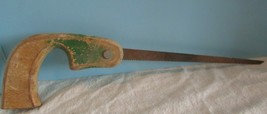Vintage PAINTED GREEN Key Hole Hand Saw - 9&quot; Blade Wooden Handle Collector - $18.00