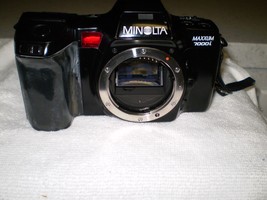 Minolta Maxxum 7000i 35mm SLR Film Camera Body Only - $62.00