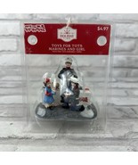 Holiday Time Toys for Tots Marines Christmas Village Figurine USMC 2022 - €12,38 EUR Holiday Time Toys for Tots Marines Christmas Village Figurine USMC 2022 - €12,38 EUR