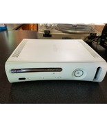 Xbox 360 Old/Fat Video Game System Console Only White - $39.85 CAD