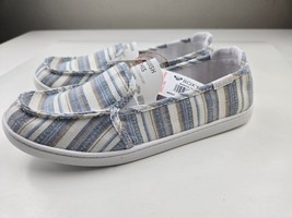 Roxy Women&#39;s Minnow VII Slip on Sneaker Shoe,  size 9 - $31.68