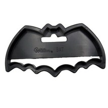 Wilton Bat Halloween Cookie Cutter Super Hero 509 1030 263 - £3.84 GBP