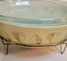 Pyrex Promo Golden Hearts 2.5 Qt Cinderella Casserole Dish & Caddy W Dble Burner image 5