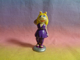 Vintage 1999 Jim Henson Miss Piggy Miniature PVC Figure Purple Outfit - HTF - £6.08 GBP