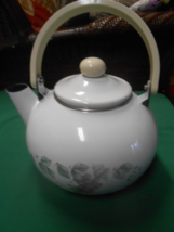 Great Pfaltzgraff &quot;Grapevine&quot; ....Tea Pot - £19.23 GBP
