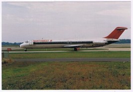 Photo Airplane Northwest Airlines N76INC DOUGLAS DC9-50 4 x 6 - £0.55 GBP