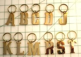 Initial Key chain Solid Brass Letter A,B,C,D,I,J,K,L,M,S,T, New old stock - €4,93 EUR