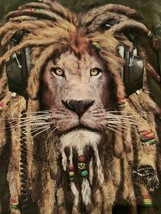 Vintage Rasta Lion With Dreads &amp; Headphone Size S Green Dye Short Sleeve Tee - £7.18 GBP