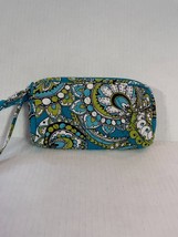 Vera Bradley Peacock Wristlet NWOT - $28.71