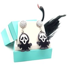 Ghost Face Horror Villain Festive Halloween Fashion Earring - £18.00 GBP