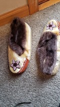 Rabbit ? Natural Fur Cozy Moccasins Bootie Native Tribe Woman Slipper Sz 7.5 - £71.75 GBP
