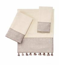 Avanti Beaufort Ivory 27 x 50 Bath Towel -Only T4101770 - £20.08 GBP