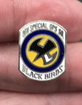 8th Special Ops SOS Black Birds USAF Air Force AFSOC Enamel Lapel Pin 1/2x3/4 - $12.19