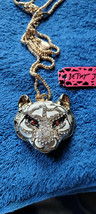 New Betsey Johnson Necklace Tiger Head Rhinestones Collectible Decorative Nice - £11.98 GBP