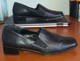 Women&#39;s Trotters Shoes Size 8W Ash Black Slip-on block heel. - $14.83